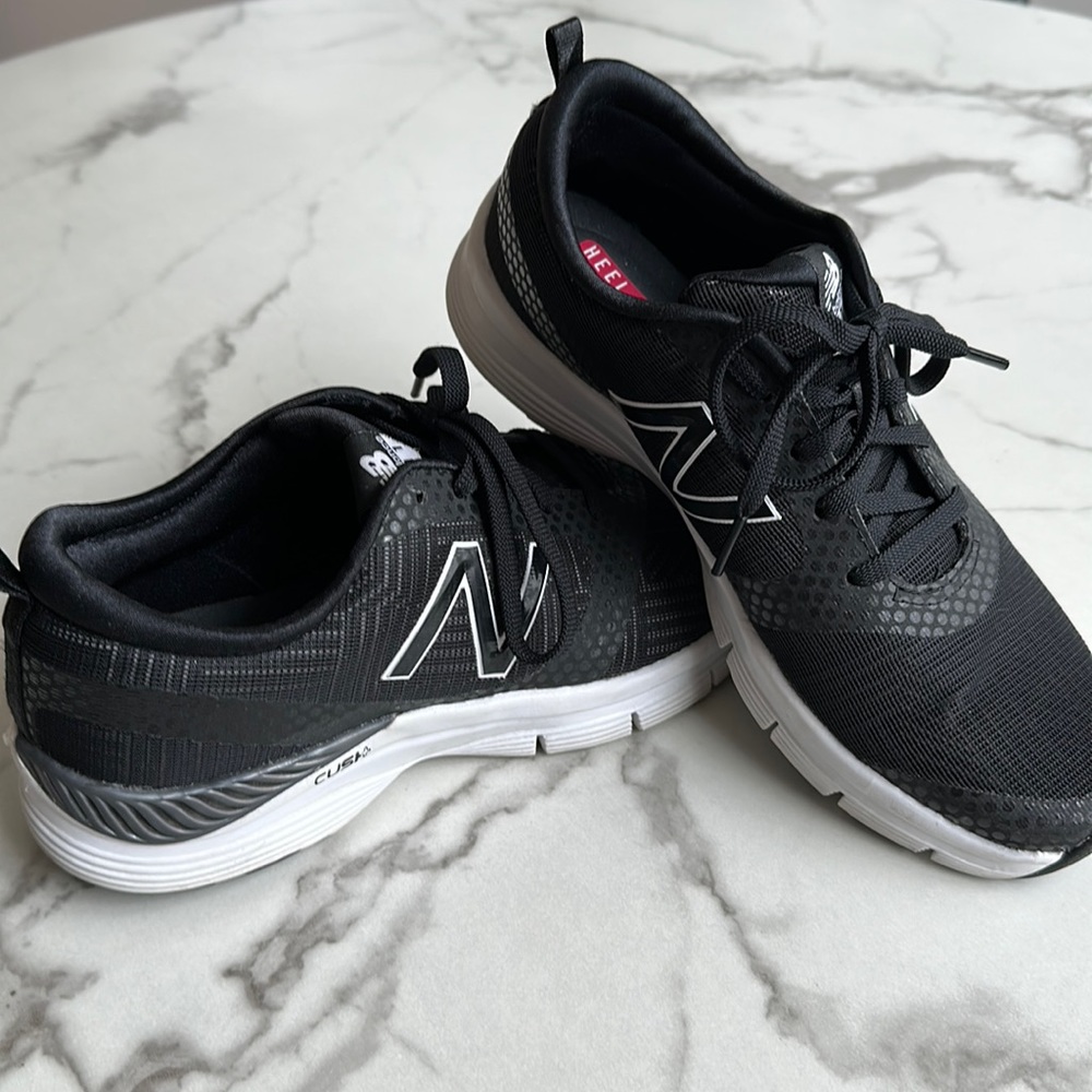 New Balance 711 Cush